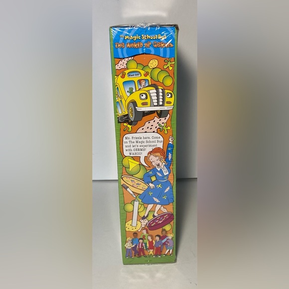 The Magic School Bus - The World Of Germs - Young Scientists Club Kit Homeschool - Picture 5 of 7